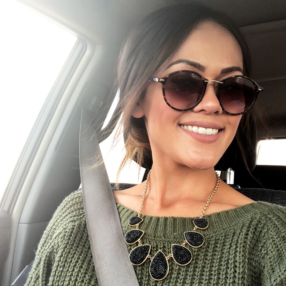 Meet your Posher, Mcklaire